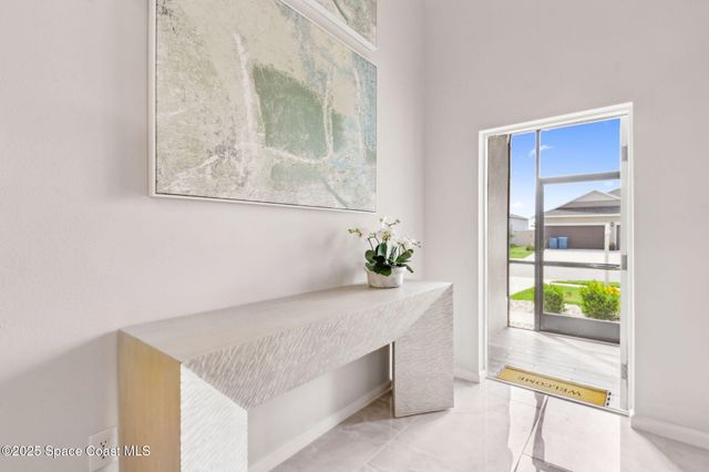 346 Kylar Drive NW, Palm Bay, FL 32907