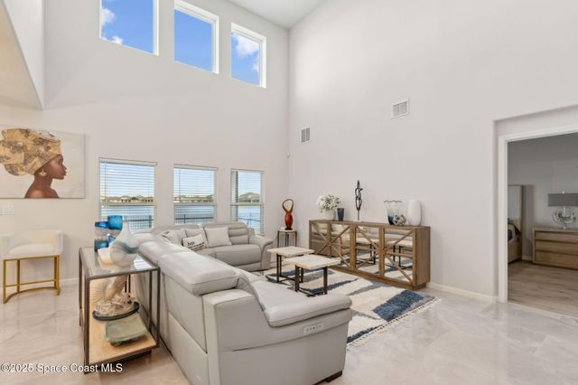 346 Kylar Drive NW, Palm Bay, FL 32907