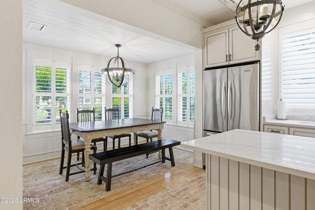 625 Spanish Wells Rd Unit 12, Hilton Head Island, SC 29926