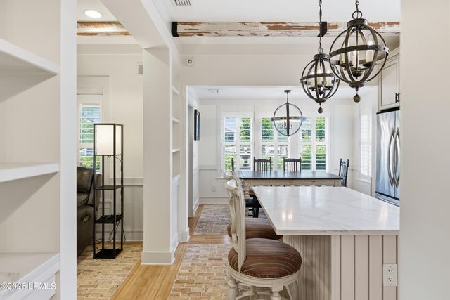 625 Spanish Wells Rd Unit 12, Hilton Head Island, SC 29926