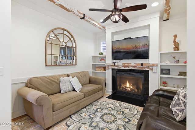 625 Spanish Wells Rd Unit 12, Hilton Head Island, SC 29926