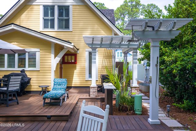 625 Spanish Wells Rd Unit 12, Hilton Head Island, SC 29926