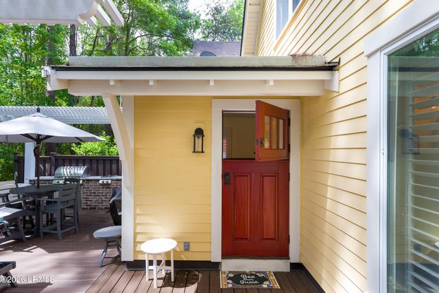 625 Spanish Wells Rd Unit 12, Hilton Head Island, SC 29926