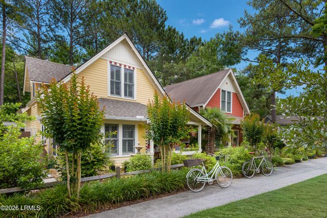 625 Spanish Wells Rd Unit 12, Hilton Head Island, SC 29926
