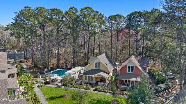 625 Spanish Wells Rd Unit 12, Hilton Head Island, SC 29926