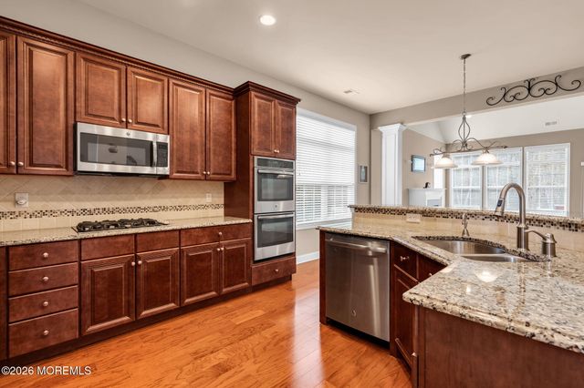 45 Ship Bottom Lane, Waretown, NJ 08758