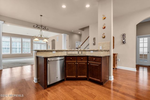 45 Ship Bottom Lane, Waretown, NJ 08758