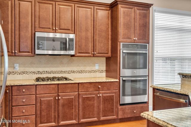 45 Ship Bottom Lane, Waretown, NJ 08758