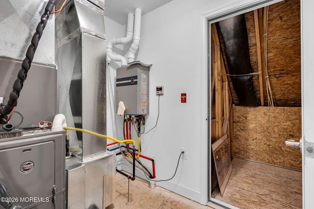 45 Ship Bottom Lane, Waretown, NJ 08758