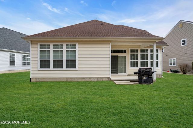 45 Ship Bottom Lane, Waretown, NJ 08758