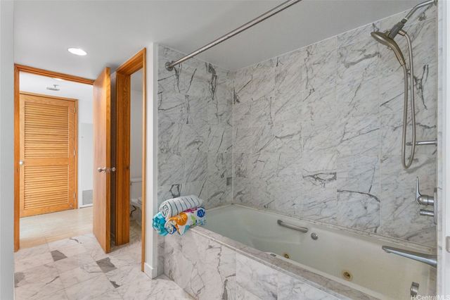 1330 Ala Moana Boulevard 3607, Honolulu, HI 96814