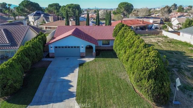 18515 Kalin Ranch Drive, Victorville, CA 92395