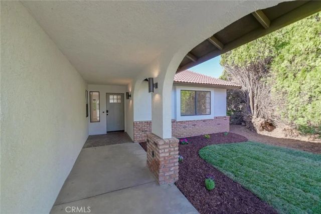 18515 Kalin Ranch Drive, Victorville, CA 92395