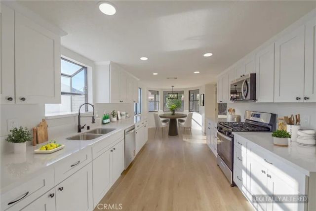 18515 Kalin Ranch Drive, Victorville, CA 92395