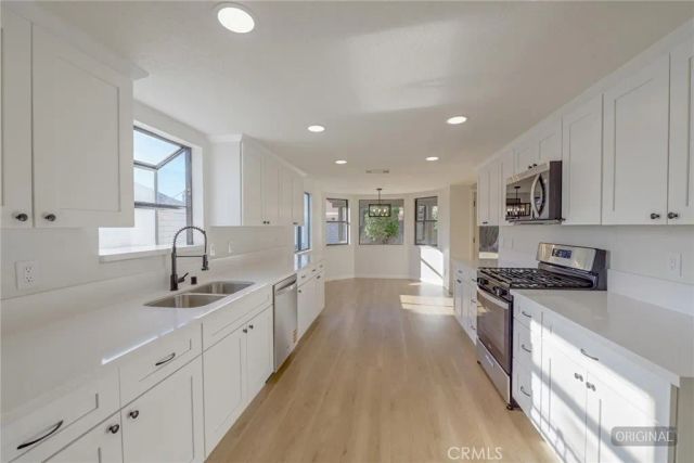 18515 Kalin Ranch Drive, Victorville, CA 92395