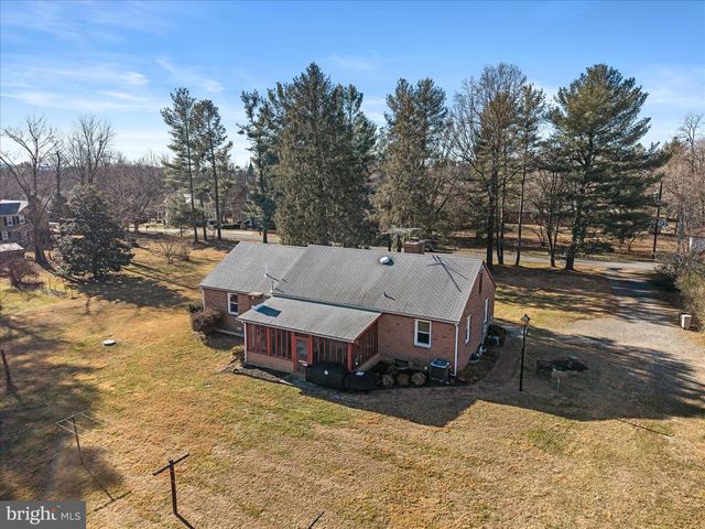 37116 SNICKERSVILLE TPKE, Purcellville, VA 20132