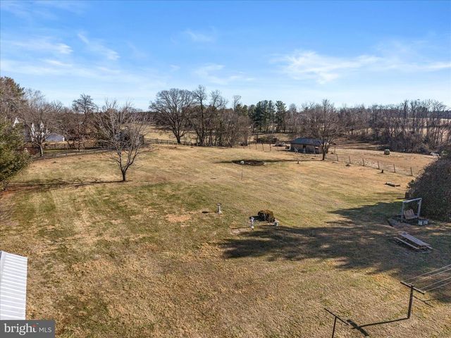 37116 SNICKERSVILLE TPKE, Purcellville, VA 20132