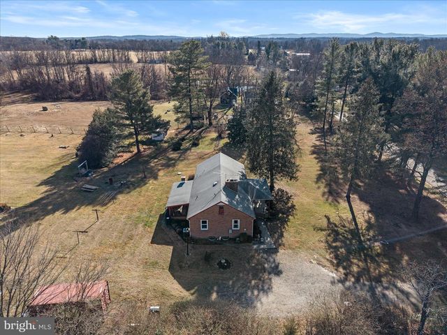 37116 SNICKERSVILLE TPKE, Purcellville, VA 20132