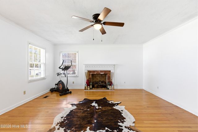 118 E Wyche Street, Whiteville, NC 28472