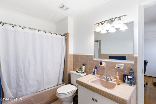 118 E Wyche Street, Whiteville, NC 28472