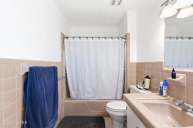 118 E Wyche Street, Whiteville, NC 28472