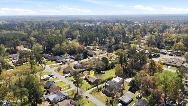 118 E Wyche Street, Whiteville, NC 28472