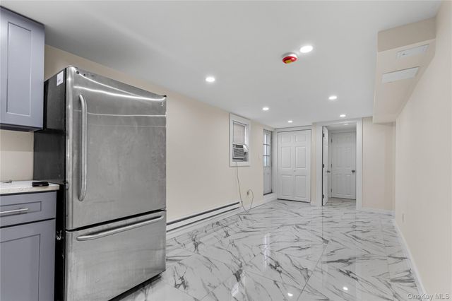 88 Buffalo Avenue, Long Beach, NY 11561
