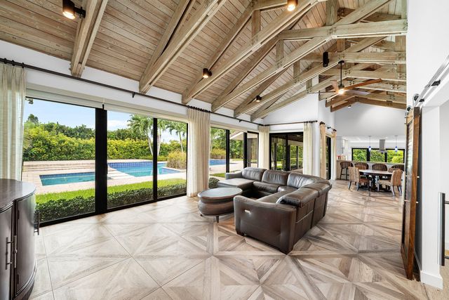 4668 Wildewood Drive, Delray Beach, FL 33445
