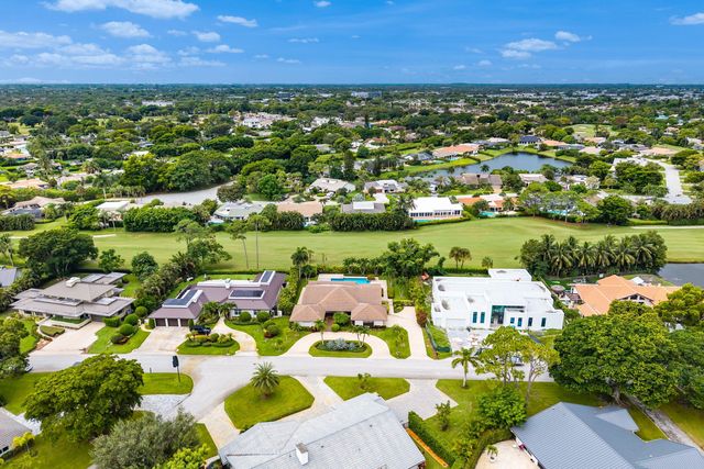 4668 Wildewood Drive, Delray Beach, FL 33445