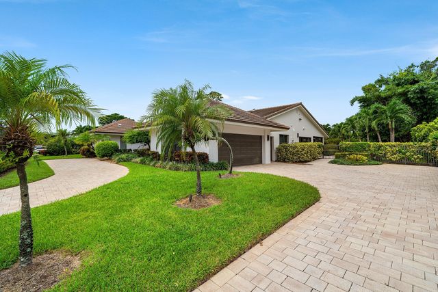 4668 Wildewood Drive, Delray Beach, FL 33445