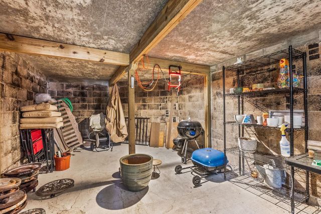 9316 Millers Point, Sherwood, AR 72120