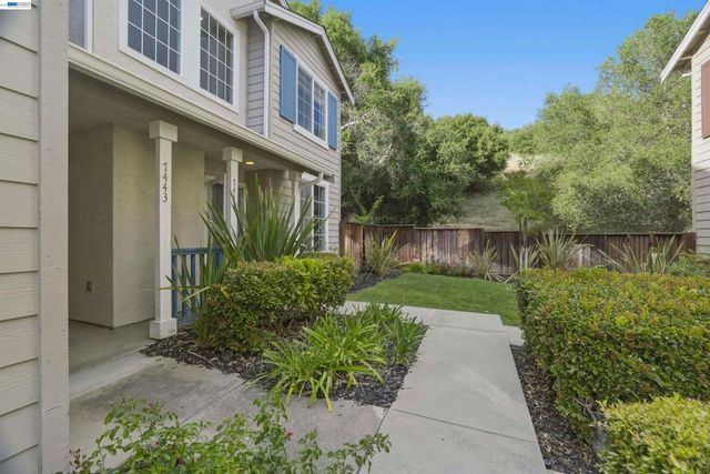 7445 Brigadoon Way, Dublin, CA 94568