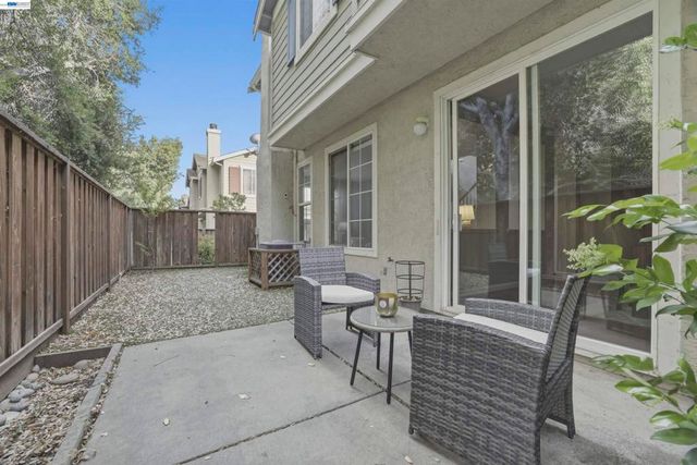7445 Brigadoon Way, Dublin, CA 94568