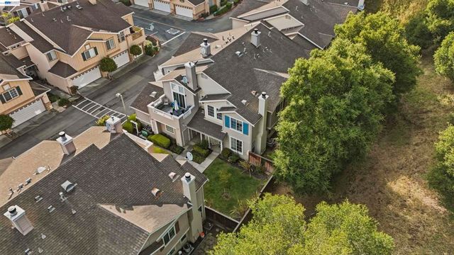 7445 Brigadoon Way, Dublin, CA 94568