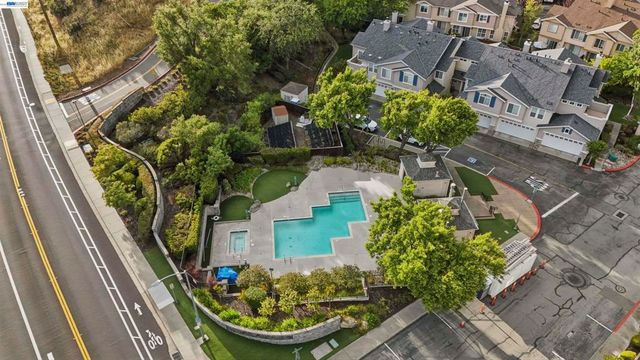 7445 Brigadoon Way, Dublin, CA 94568