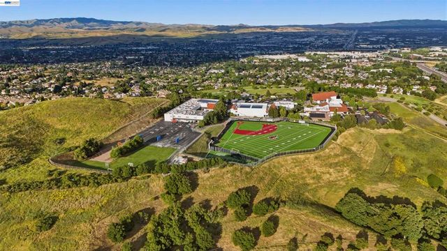 7445 Brigadoon Way, Dublin, CA 94568