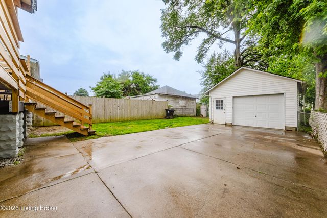 2344 Lansdowne Ave, Louisville, KY 40217