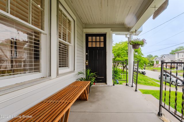 2344 Lansdowne Ave, Louisville, KY 40217
