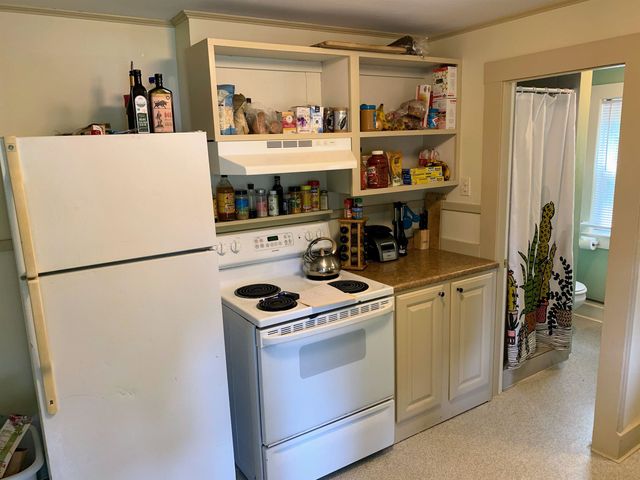 33-35 Elm Street, Newmarket, NH 03857