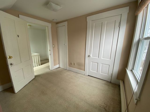 33-35 Elm Street, Newmarket, NH 03857