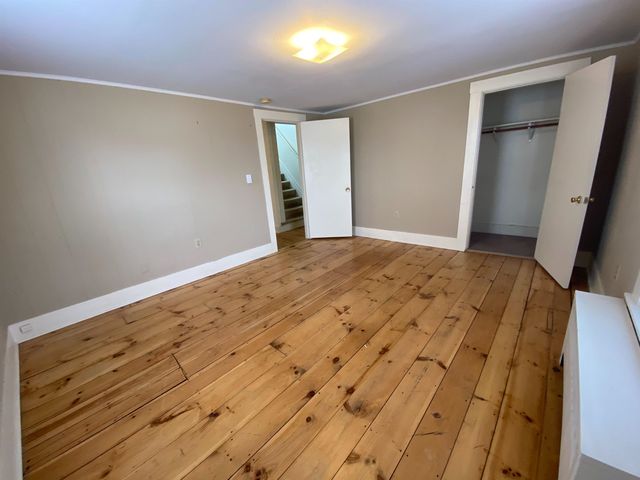 33-35 Elm Street, Newmarket, NH 03857