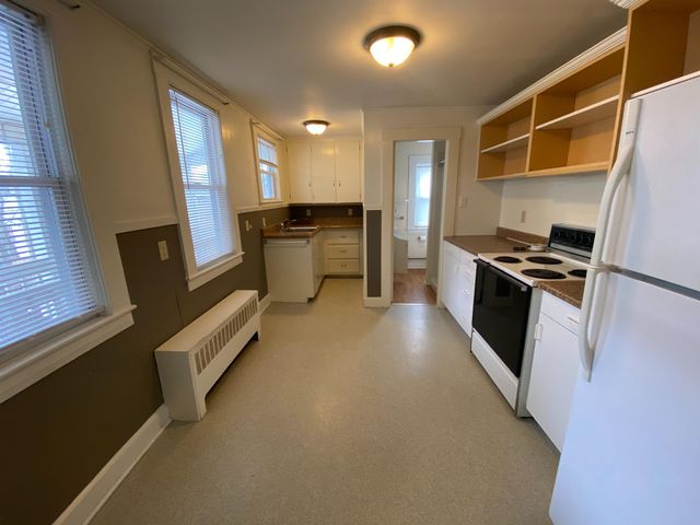 33-35 Elm Street, Newmarket, NH 03857