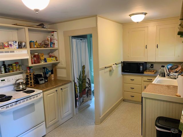 33-35 Elm Street, Newmarket, NH 03857