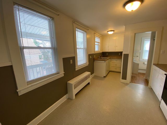 33-35 Elm Street, Newmarket, NH 03857