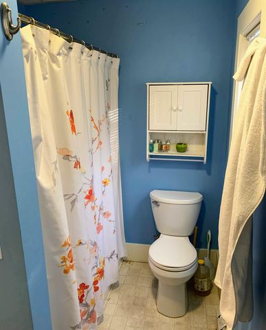 33-35 Elm Street, Newmarket, NH 03857