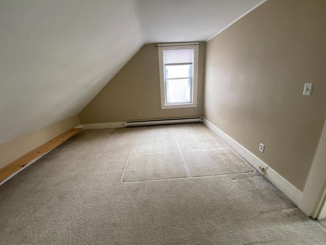 33-35 Elm Street, Newmarket, NH 03857