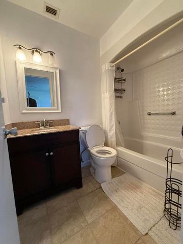 1225 NW 21st Street 1-103, Stuart, FL 34994