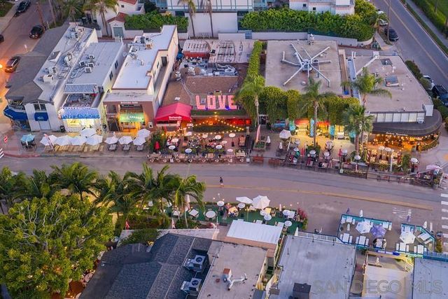 2130 Vallecitos 342, La Jolla, CA 92037