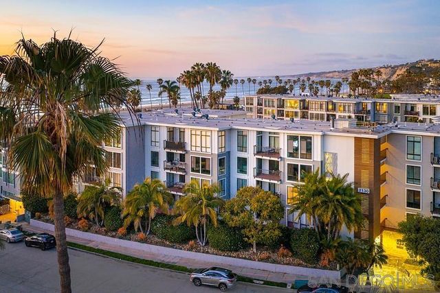 2130 Vallecitos 342, La Jolla, CA 92037