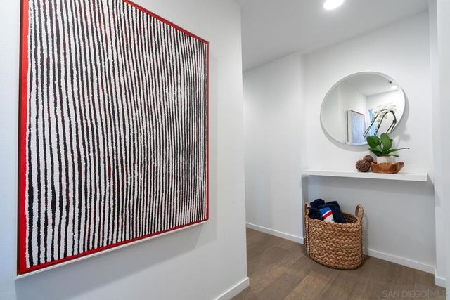 2130 Vallecitos 342, La Jolla, CA 92037